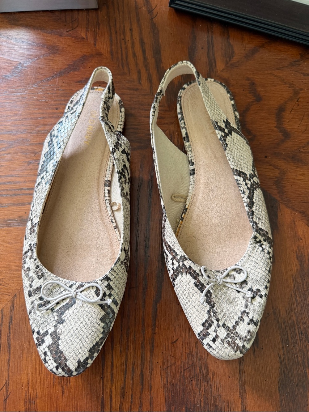 Old Navy Cream and Brown Snake-Print Slingback Flats